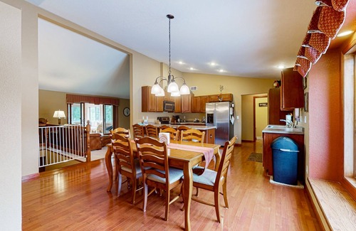 New Lisbon House | Single-level family-friendly home with large yard, WiFi & central AC
