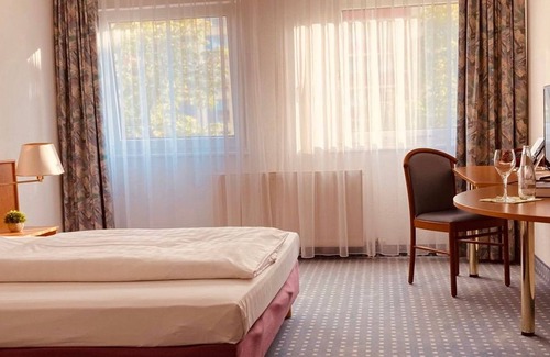 Hoyerswerda Apartment | Single Room 1 - AKZENT Congresshotel Hoyerswerda