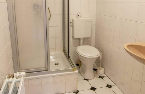 Prohn Apartment | Single Room (22) - Pension Zur Curve