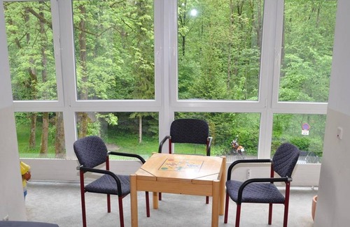 Salzburg-Sud House | Single room, shared shower / shared toilet - Young Hotel Eduard-Heinrich-Haus