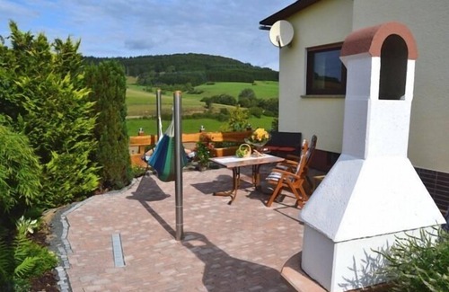 Bischoffen House | Single-storey 4-star holiday home in a quiet location on the outskirts of the lake and near the beach