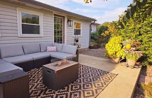 Palmyra House | Single story home, near Hershey park, quiet neighborhood, lg yard, pet friendly!