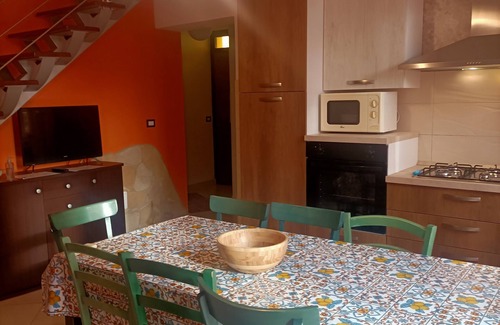 Ali Terme Villa | SINGLE VILLA 20meters from the SEA and/or for THERMAL CURE near TAORMINA
