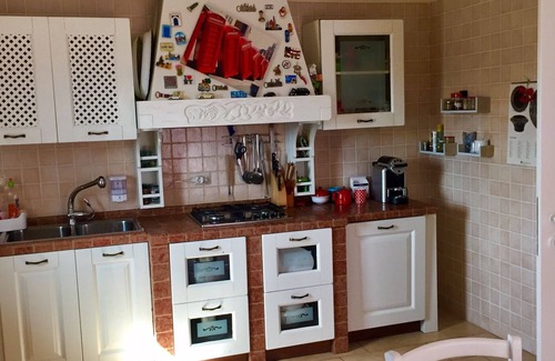 Quartu Sant'Elena Villa | Single villa with tennis court and garden
