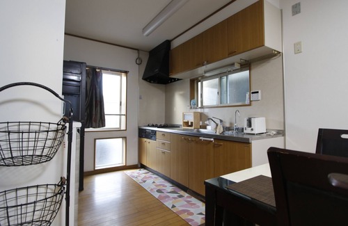 Nakano House | Sinjyuku ・Family・Group・Rare Independence TOWNHOUSE