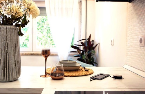 Massama House | SINTRA STAY - Massamá Guesthouse