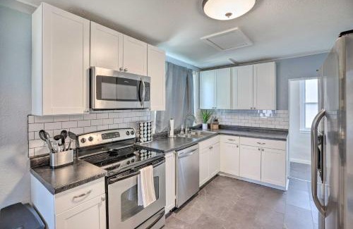 Folsom's Addition House | Sioux Falls Abode with Fire Pit - 1 Mi to Dtwn!