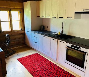 Setomaa Parish House | Sirgova puhkemaja koos suitsusaunaga