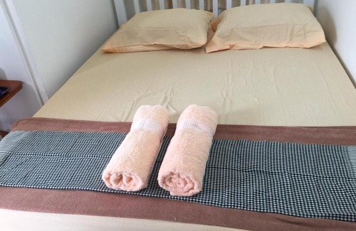 Lumphli Bed & Breakfast | Siriwal Guesthouse