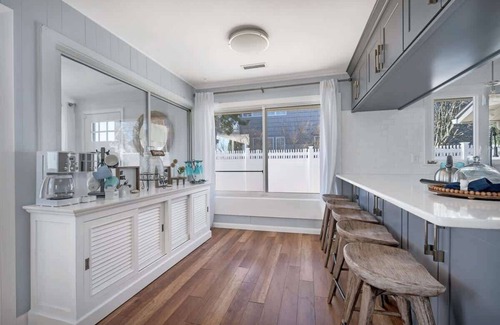 Westbrook Center House | Sister Sands - Waterfront Boho Beach House