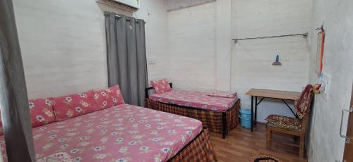 Omkareshwar House | Sitaram Atithi Grha