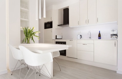 Sitges Apartment | SITGES BLANC SUBUR · Minimalist Design Apartment