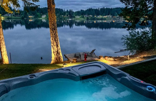 Agate House | Sittin' On the Dock