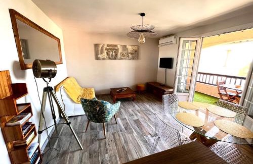 Six-Fours-les-Plages Apartment | Six fours les lones T2 42m2 vue mer