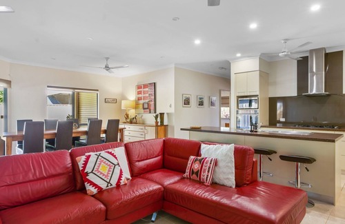 Cable Beach House | Six Seasons Solace - Stylish Coastal Escape with Pool and Entertaining