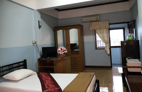 Khan Ham Hotel | SJ Apartment Ayutthaya