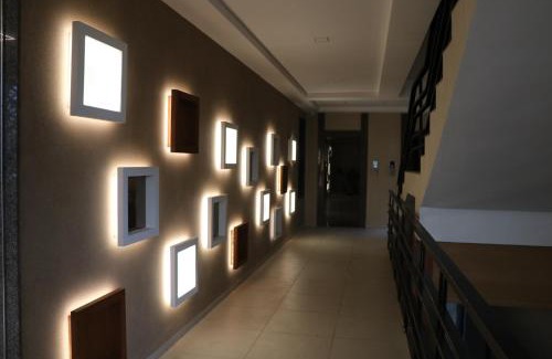 Navrangpura Hotel | SK Lords Inn Ahmedabad