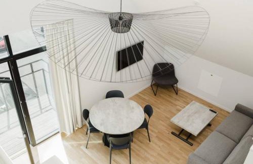 Lidingo Apartment | SK67 Stylish and Full Equipped loft with free parking