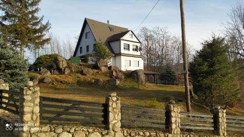 Przesieka Bed & Breakfast | Skały Spały