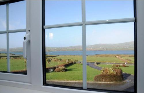 Portmagee House | Skellig Port Accomodation - Sea View Rooms Ensuite