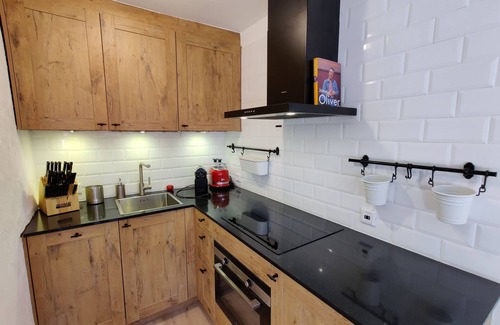 Cervinia Apartment | Ski chalet Cervinia Elena ski-in-ski-out 4-6 pers. sunny-balcony-wifi-pisteview