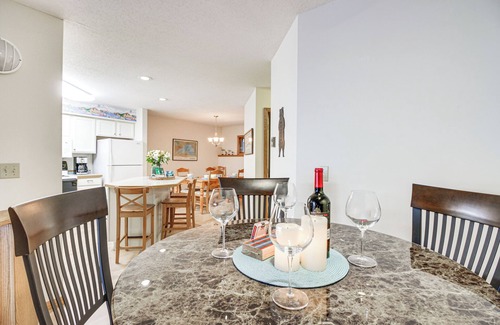 Tofte Apartment | Ski, Hike, Bike, Relax: Tofte Townhome w/Deck!