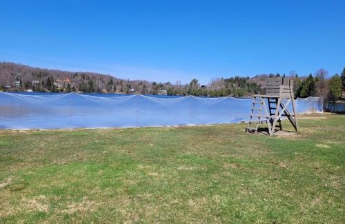 Saint-Faustin-Lac-Carre House | Ski-in/Car-out, HOT TUB with Amazing sunset view