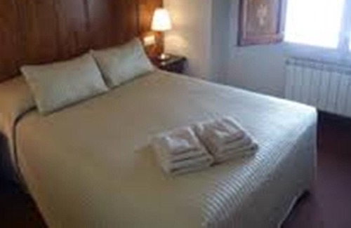 Incles Ski Chalet | Ski in chalet-hotel with freestyle park