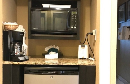 Tahoe Village Apartment | Ski In/Out Eagles Nest Lodge - Studio/4A