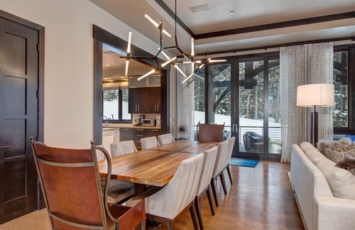 Park City House | Ski-in/out Luxury Mansion, Game & Theater Rooms, Private Hot Tubs! Park City Colony Grand