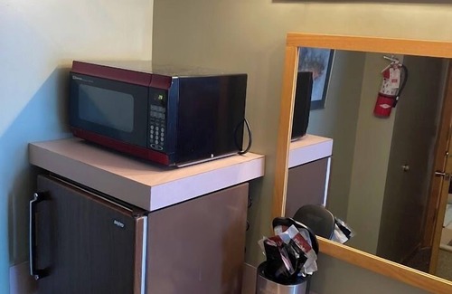 Powder Mountain Cabin | Ski in/out studio room 105 at Powder Mountain's Columbine Inn. Sleeps 2