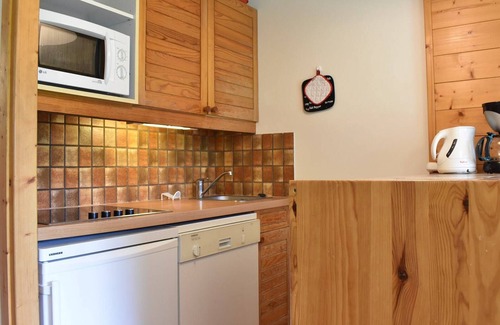 Meribel Centre Apartment | Ski-In/Out Studio with Summer Pool, Balcony, Near Shops & Bus