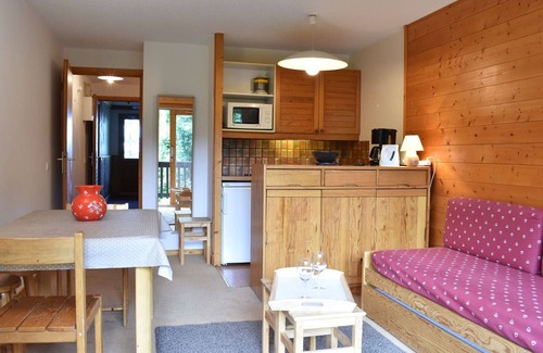 Meribel Centre Apartment | Ski-In/Out Studio with Summer Pool, Balcony, Near Shops & Bus