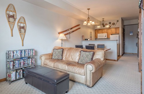 Silver Star Mountain Condo | Ski in/Ski out Creekside Condo, ground floor with deck, King Bed in Master