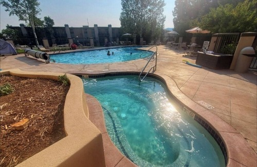 Steamboat Springs Condo | Ski in-Ski out Storm Meadows Club A Condo