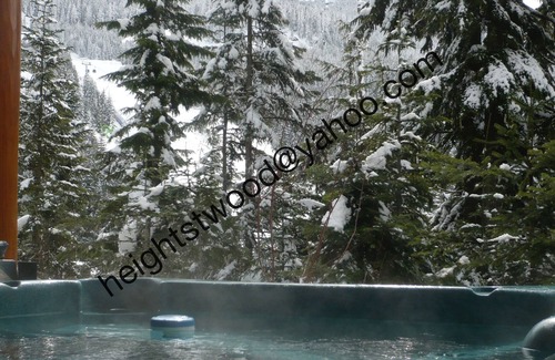 Nordic Estates Condo | Ski in & Ski out 4 bedroom home above Creekside