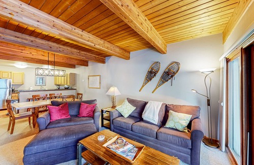 Telluride Condo | Ski-in/ski-out condo with fireplace & hot tub - walk to gondola & Main Street