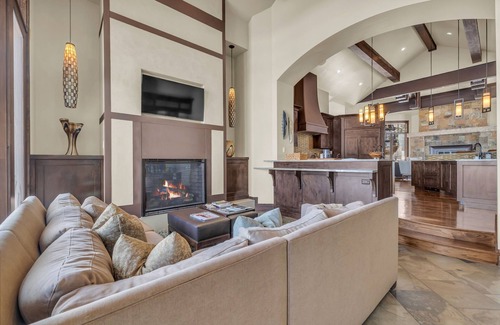 Park City House | Ski In Ski out in the heart of the mountains