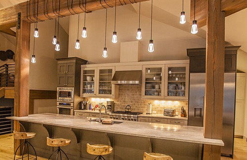 Peak 8 House | Ski-in/Ski-Out Meadows Lane Retreat - Newly Built with Elevator