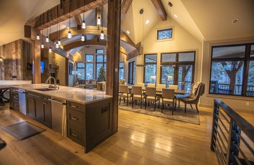 Peak 8 House | Ski-in/Ski-Out Meadows Lane Retreat - Newly Built with Elevator
