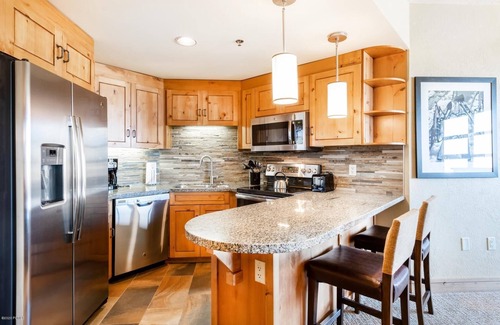 Park City Condo | Ski In Ski Out Rock Resort (Grand Summit-A Vail Resort) Canyons Village