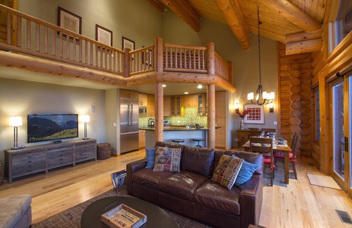 Mountain Village House | Ski in/Ski Out Lodges on Sundance 3 BR+, Log Home