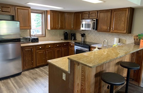 Crested Butte Condo | SKI-IN/SKI-OUT! New Renovated Bathrooms! Shared Hot Tub!