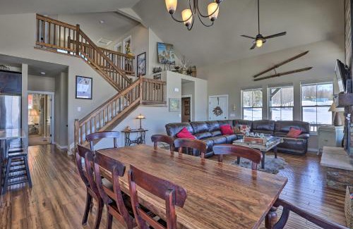 Silvercreek House | Ski-InandOut Granby Home with Gas Grill and Fire Pit!