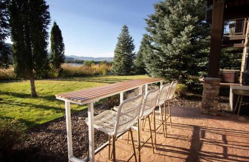 Ogden House | Ski-Inspired Home Close to Powder Mountain and Snowbasin