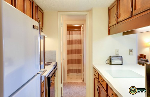 Mount Jackson Condo | Ski/MTB/Golf Condo (#131) - Slope side | Slope & Resort valley views | Vaulted ceilings!