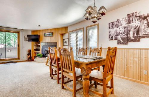 Mountain House Apartment | Ski Run Condominiums #108