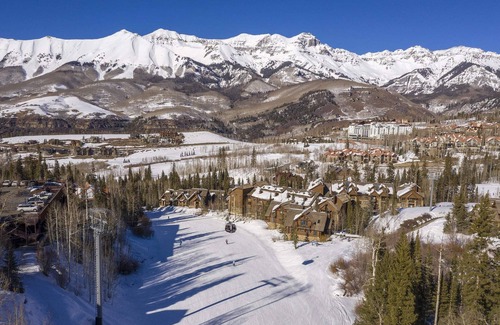 Mountain Village Condo | Skiin and out Beautiful Mtn Lodge - Affordable too