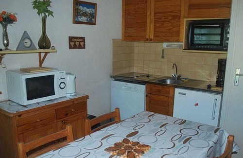 Lelex Apartment | skiing in a family resort