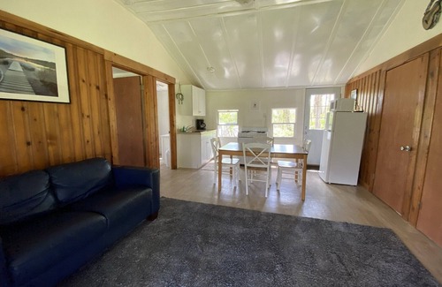 Three Rivers Cottage | Skinny Dipper Cottage - Lakefront on Semi-private Lake, Beach, Boats, Fun!